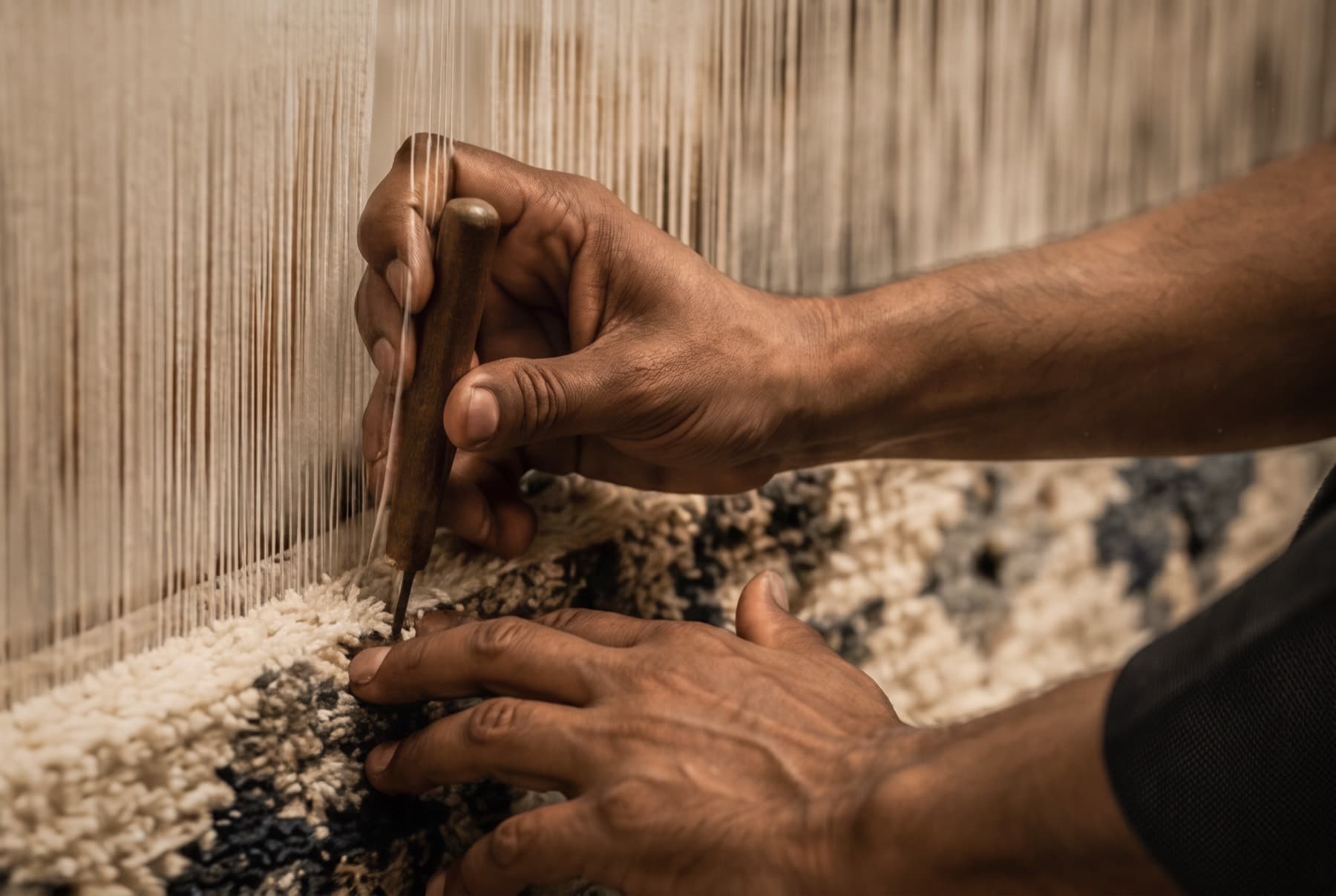 Handmade rug production in Bhadohi